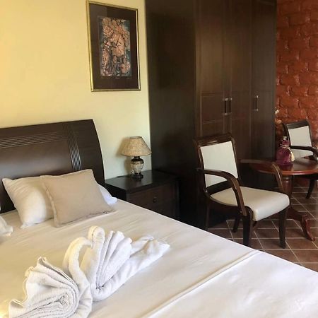 Apartments Moracanin Сутоморе Екстериор снимка