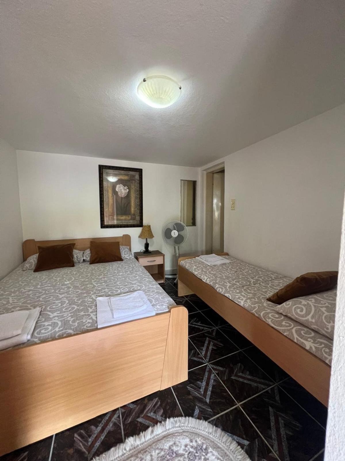 Apartments Moracanin Сутоморе Екстериор снимка